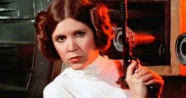 Star Wars filminin kadın oyuncusu Carrie Fisher uçakta kalp krizi geçirdi