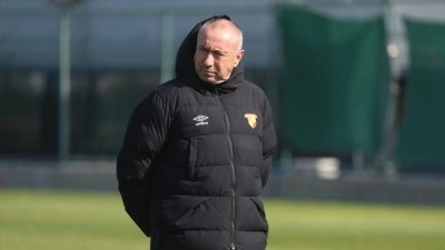 Stoilov'un G&ouml;ztepe'de "100. ma&ccedil;" heyecanı