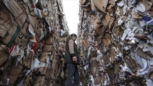 Su arıtma tesisindeki merkezde sanayicinin katı atığı da geri dönüştürülüyor
