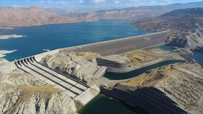 Şubatta son 66 yılın en y&uuml;ksek yağışı HES'leri &uuml;retimde ilk sıraya taşıdı