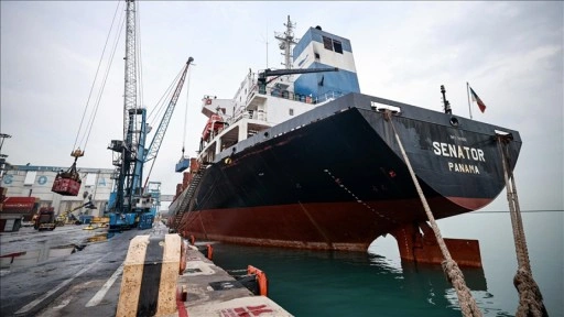 Sudan'a çadır ulaştıracak ikinci yardım gemisi Mersin'den yola çıktı