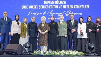 Şule Y&uuml;ksel Şenler Vakfı, "Kursiyer ve Mezuniyet Buluşması" programı d&uuml;zenledi