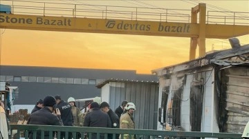 Sultanbeyli'de işçilerin kaldığı konteynerde çıkan yangında 3 kişi öldü