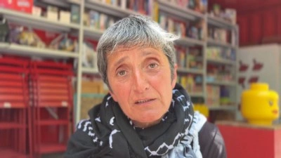 Sumud Filosu'nun Fransız aktivisti Merle, İsrail'de maruz kaldıkları cinsel saldırıyı ve şiddeti anlattı