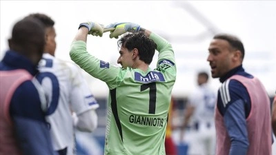 S&uuml;per Lig'de 30. kaleci gol&uuml;n&uuml; Kasımpaşa'dan Gianniotis attı