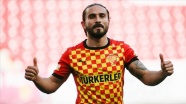 Süper Lig'de tüm maçlarda oynayan tek futbolcu Halil Akbunar