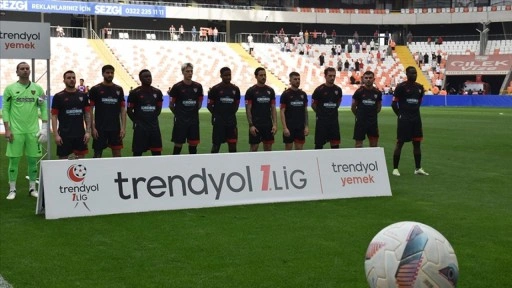 Süper Lig hayali yarım kalan Boluspor 1. Lig'de 19. sezonunu geçirecek