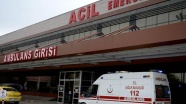 Suriye'de yaralanan 2 kişi tedavi için Kilis'e getirildi