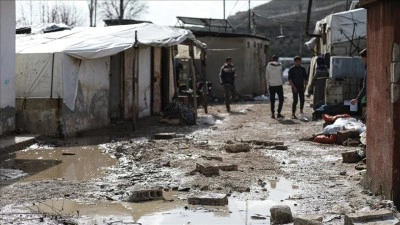 Suriye'deki şiddetli yağışlar nedeniyle 6 kamptan 173 aile tahliye edildi