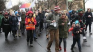 Suriye'deki siviller için Berlin’den Halep’e yürüyecekler