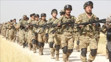 Suriye Milli Ordusu askeri tatbikatlarına hız verdi