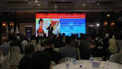 Suriye'nin başkenti Şam’da ilk yapay zeka konferansı başladı