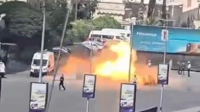 Suriye&rsquo;nin başkenti Şam&rsquo;da patlamalar meydana geldi