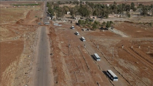 Suriye'nin Süveyda ilinden 26 cenaze ile 360 sivil tahliye edildi