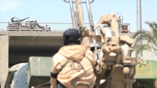 Suriye'nin Suveyda kentinde g&uuml;venlik g&uuml;&ccedil;leri ile yasa dışı silahlı gruplar arasında &ccedil;atışma &ccedil;ık