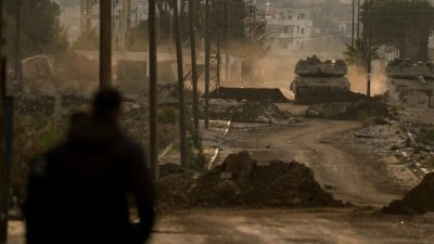 Suriye sınırında ihlallerini s&uuml;rd&uuml;ren İsrail g&uuml;&ccedil;leri Kuneytra kırsalında 1 kişiyi alıkoydu