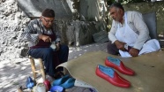 Suriyeli ayakkabı ustası 70 yaşında yemeniciliği öğrendi