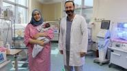 Suriyeli bebek şifayı Türk doktorların elinde buldu