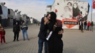 Suriyeli piyanist, Türkiye&#039;ye sığınan annesi ve kardeşlerine 8 yıl sonra kavuştu