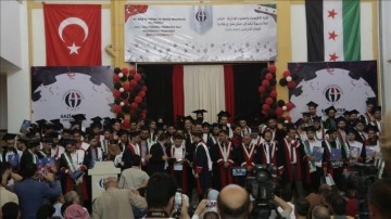 Suriye'nin Bab ilçesindeki İktisadi ve İdari Bilimler Fakültesi ilk mezunlarını verdi