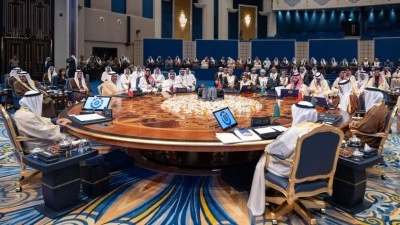 Suudi Arabistan'daki KİK Olağan&uuml;st&uuml; Zirvesi'nde b&ouml;lgesel konular g&ouml;r&uuml;ş&uuml;ld&uuml;