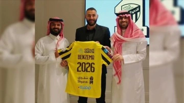 Suudi Arabistan ekibi El-İttihad, Benzama'yı kadrosuna kattı