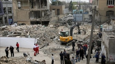 Tahran'ın en eski yerleşim yerlerinden Cevadiye Mahallesi, saldırılarda b&uuml;y&uuml;k hasar aldı