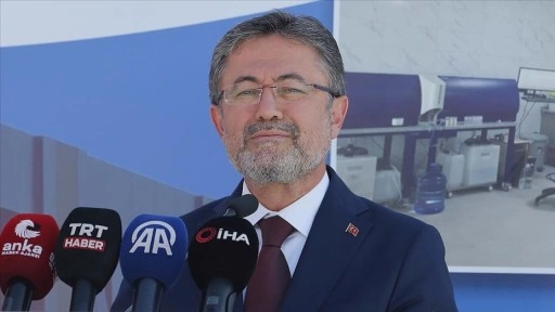 Tarım ve Orman Bakanı Yumaklı: Önümüzdeki hafta 17 ilimizin daha hayvan pazarlarını açacağız