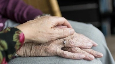 Tatil k&uuml;lt&uuml;r&uuml; i&ccedil;inde eriyen bayramlar akrabalık bağlarını ve aidiyet duygusunu zayıflatıyor
