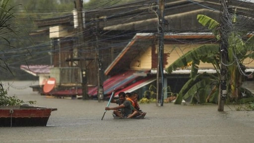 Tayland'ın güneyini vuran sel felaketinde can kaybı 162'ye yükseldi