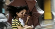Tayvan’ı bir ayda üçüncü tayfun vurdu: 32 yaralı