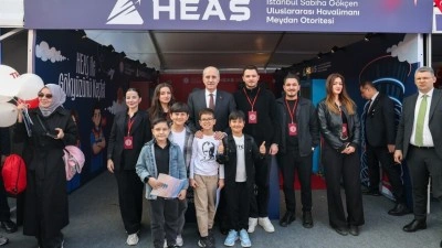 TBMM Başkanı Kurtulmuş, "Meclis Bah&ccedil;esi &Ccedil;ocuk Bah&ccedil;esi" etkinlik alanını ziyaret etti