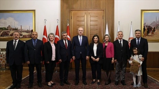 TBMM Başkanı Kurtulmuş, Meclis personeliyle bayramlaştı