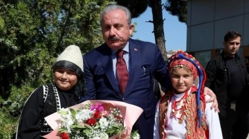 TBMM Başkanı Şentop, Kırklareli'nde ziyaretlerde bulundu, vatandaşlarla buluştu