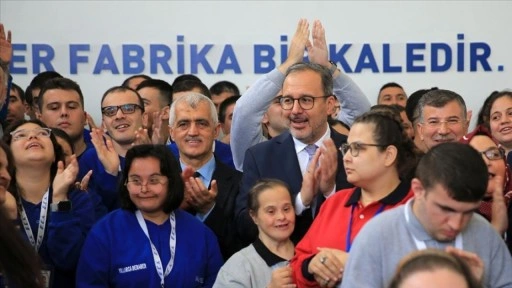 TBMM Engelli Bireylerin Sorunlarını Araştırma Komisyonu, Manisa'da ZEKİ Yaşam Merkezini inceled