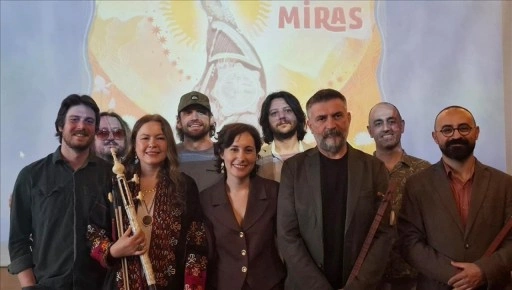 Tehlike altındaki kuşların sesi kaybolmaya yüz tutmuş çalgılarla buluştu