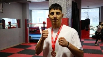Tekirdağlı kick boksçu Resul Aras, ikinci dünya şampiyonluğuna odaklandı