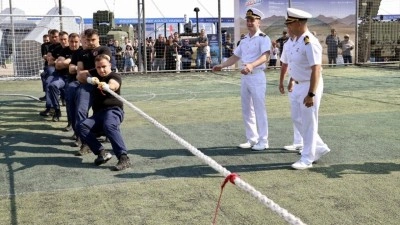 "TEKNOFEST Mavi Vatan"da Halat &Ccedil;ekme Yarışması yarı final m&uuml;sabakaları yapıldı