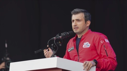 TEKNOFEST Yönetim Kurulu Başkanı Bayraktar: TEKNOFEST, bir milletin uyanış hikayesidir