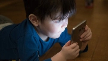 Teknoloji bağımlılığı çocuklarda dikkat eksikliğine neden oluyor