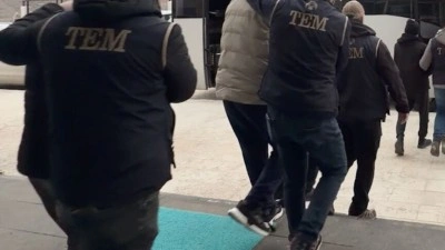 Ter&ouml;r &ouml;rg&uuml;t&uuml; DEAŞ'a y&ouml;nelik Malatya merkezli operasyonda 9 g&ouml;zaltı