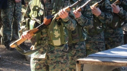 Terör örgütü PKK/YPG, Suriye'de 1 ayda 15 çocuğu silahlı kadrosuna katmak için kaçırdı
