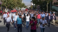 Terör saldırılarına karşı Van'da tepki yürüyüşü