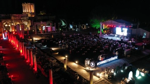 THY, "Connect To Türkiye" yabancı tur operatörlerini İzmir'de buluşturdu
