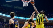 THY Euroleague: Fenerbahçe: 68 - Barcelona Lassa: 65