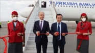 THY&#039;nin İstanbul-Fergana seferini yapan ilk tarifeli uçağı Özbekistan&#039;da törenle karşılandı