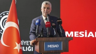 Ticaret Bakanı Bolat: Tekstil ve giyim sekt&ouml;r&uuml; istihdam bakımından da birinci sırada