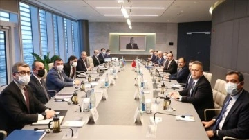 Ticaret Bakanı Muş, Azerbaycanlı ve Gürcü mevkidaşlarıyla görüştü