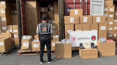 Ticaret Bakanlığı ekipleri 7 ayda 71,9 milyar liralık ka&ccedil;ak eşyaya ge&ccedil;it vermedi