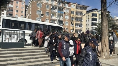 Tokat merkezli 12 ilde d&uuml;zenlenen operasyonda 64 zanlı g&ouml;zaltına alındı